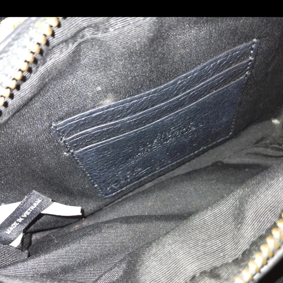 Marc Jacobs Black Leather Softshot Crossbody Bag - Picture 9 of 11